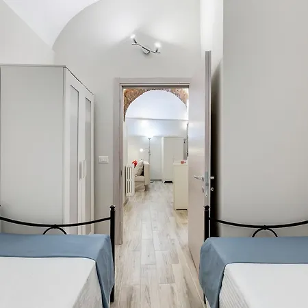 Apartment Ludovico Muratori *
