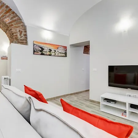 Apartment Ludovico Muratori Rome